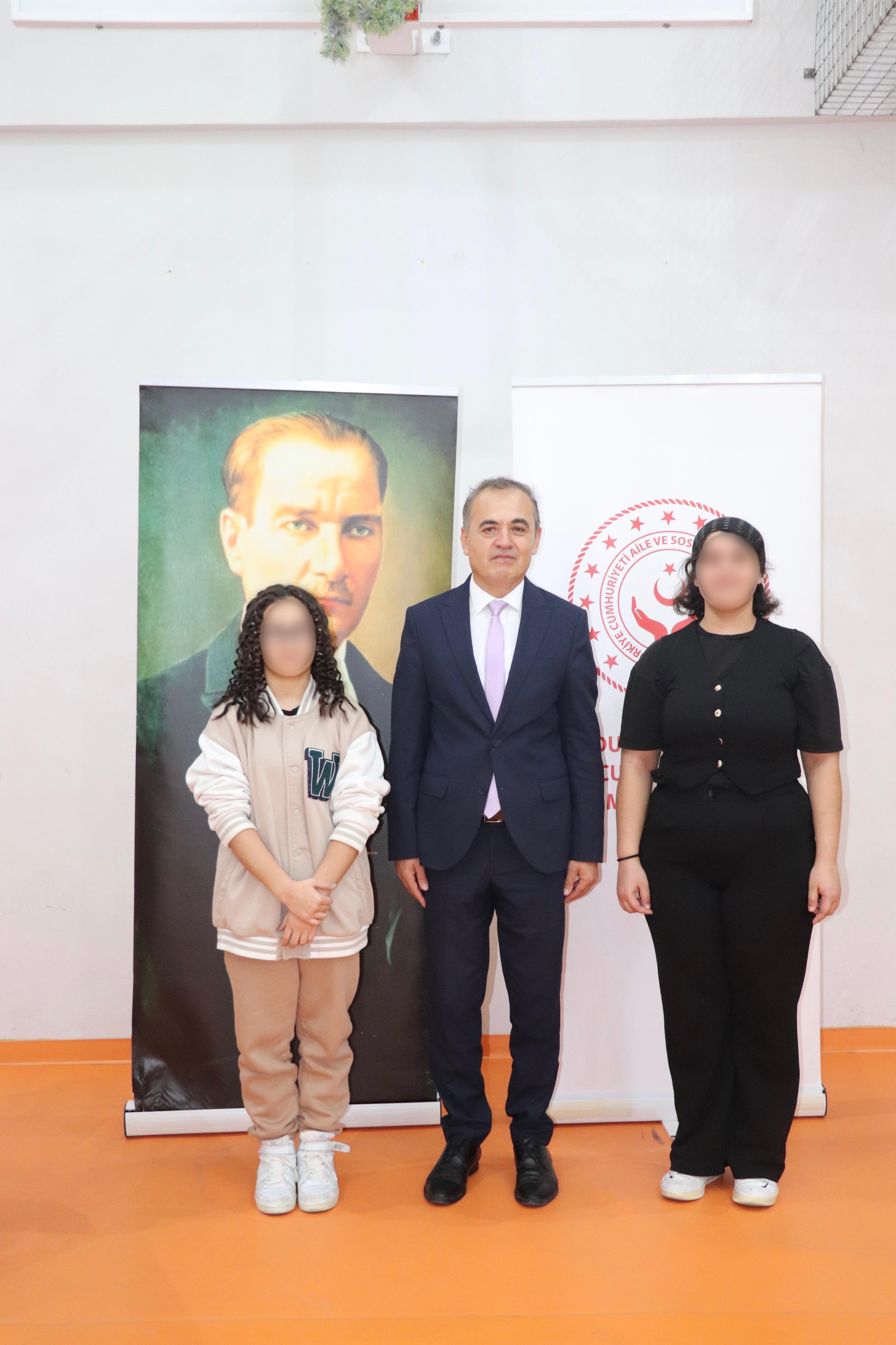 Çocuk Evlerinde Resim ve Bilgi Yarışması Heyecanı