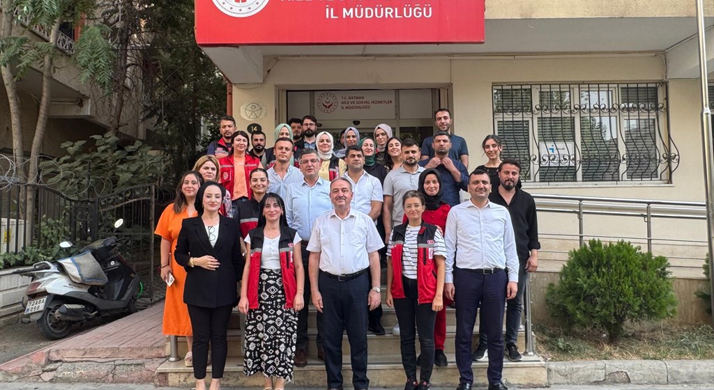 Batman, Sosyal Hizmetlerde Türkiye’nin Zirvesinde: İkinci Kez Türkiye Birincisi!