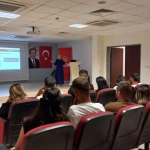 Akran Zorbalığı Konulu Seminer Düzenlendi - fotoğraf 2