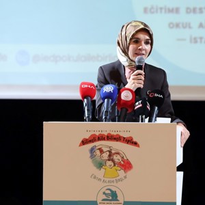 Bakanımız Göktaş, 5. Geleneksel Veli Buluşmaları Bilinçli Aile Forumu'na katıldı - fotoğraf 4