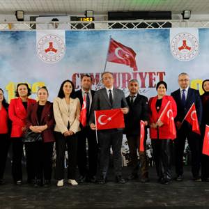 Cumhuriyet Işığıyla Aydınlanan 102 Yıl  - fotoğraf 4