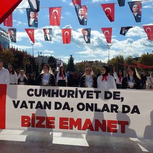 Kalplerin en saf halidir onların coşkusu - fotoğraf 1