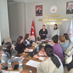 “Kendi Kendine Yardım ve Fazlası“ Konulu Eğitim  - fotoğraf 1