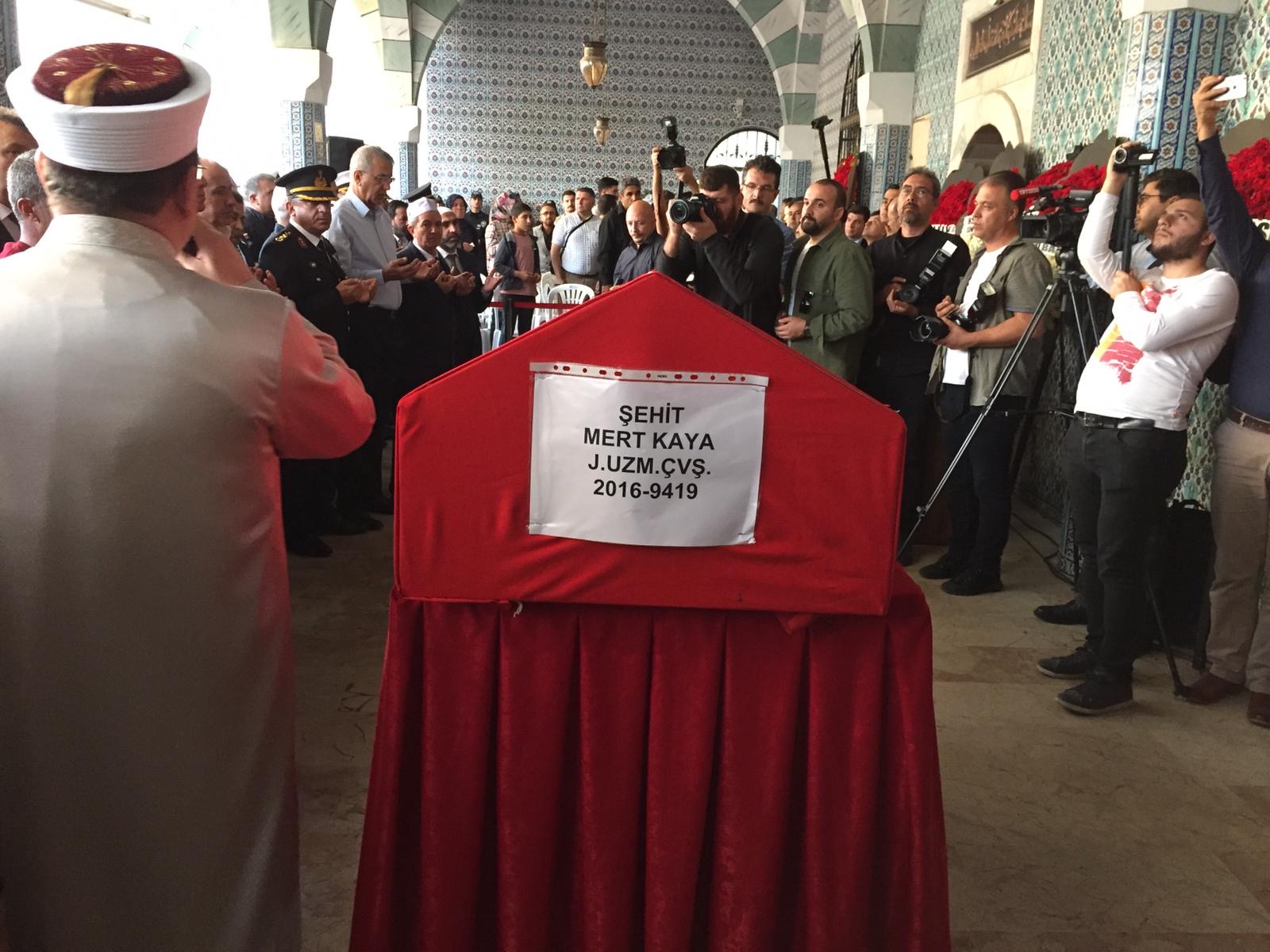 Uzman Cavus Mert KAYA 'yi Son Yolculuguna Ugurladik