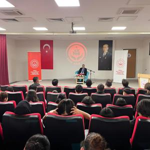 Valimiz Sayın Cahit Çelik' in Katılımlarıyla Rol Model Buluşması Gerçekleştirildi - fotoğraf 4