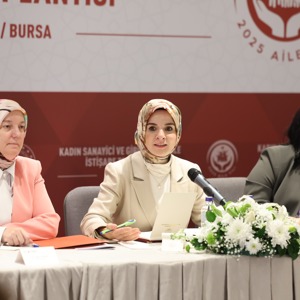 Aile ve Sosyal Hizmetler Bakanımız Göktaş Bursa’da kadın sanayici ve girişimcilerle buluştu - fotoğraf 4