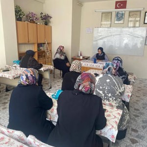 Kadına Yönelik Şiddetle Mücadele Eğitimi Verildi - fotoğraf 1