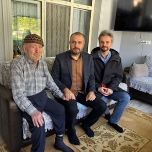 Bir Asırlık Çınarımıza “4 Kuşak 5 Kuşak Bir Arada” Ziyareti - fotoğraf 3