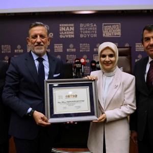 Aile ve Sosyal Hizmetler Bakanımız Göktaş, Bursa Ticaret ve Sanayi Odası'nda konuştu - fotoğraf 7