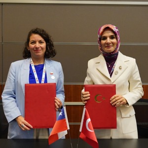 Bakanımız Göktaş, Şili, Sierra Leone ve Singapurlu mevkidaşlarıyla bakanlıkları arasında iş birliği mutabakat zaptı imzaladı - fotoğraf 2