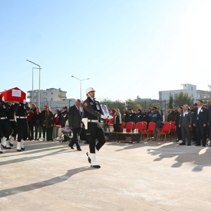 Polis Memuru Cengiz Askar'ın Cenaze Törenine Katılım Sağladık - fotoğraf 4