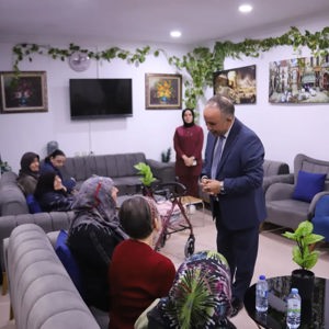 İl Müdürümüz Sayın Arif Topal, Dr. İsmail Işık Huzurevi’ni Ziyaret Ederek Kıymetli Büyüklerimizle Bir Araya Geldi - fotoğraf 3