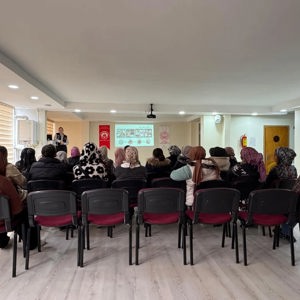 "En İyi Narkotik Polisi Anne" Semineri Düzenlendi - fotoğraf 4