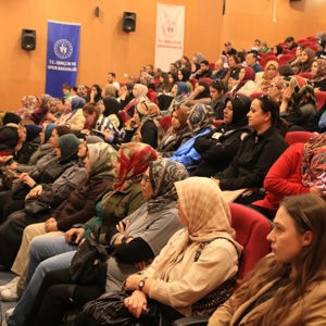 Kadına Yönelik Şiddet ve Erken Yaşta Evliliklerle Mücadele Konulu Eğitim Gerçekleştirildi - fotoğraf 4
