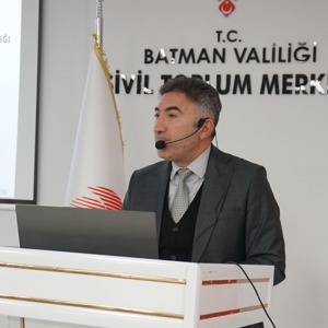 60+ Tazelenme Üniversitesi, Engelsiz Üniversite ve Biz Geleceğiz: Gelecek de Bizim Projelerinde Kapanış Programı - fotoğraf 1