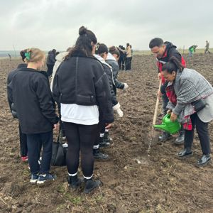 “Geleceğe Nefes, İnsanlığa Nefes” Temasıyla Fidan Dikimi Gerçekleştirildi. - fotoğraf 1