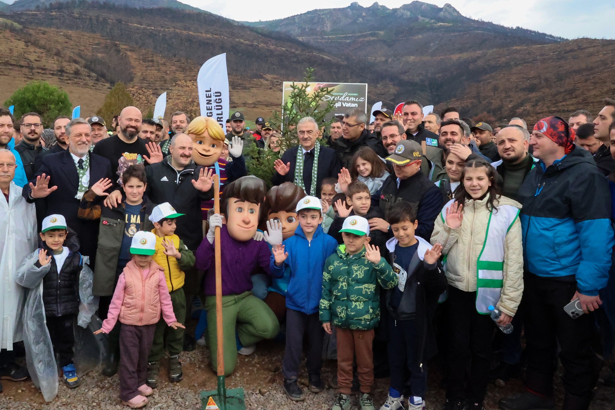 Ailemiz Gelecegimiz Icin Yesil Vatan Bizim