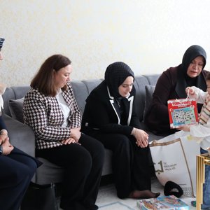 Şehit Piyade Uzman Çavuş Adem Gezer’in Ailesine Ziyaret - fotoğraf 2