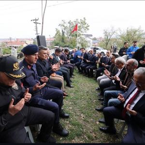 Şehit Kaymakam Muhammet Fatih Safitürk Şehadetinin Yıldönümünde Rahmetle Anıldı - fotoğraf 1