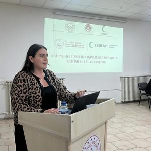 Bağımlı Bireye Yaklaşım ve YEDAM Tanıtımı Eğitimi Gerçekleştirildi - fotoğraf 1