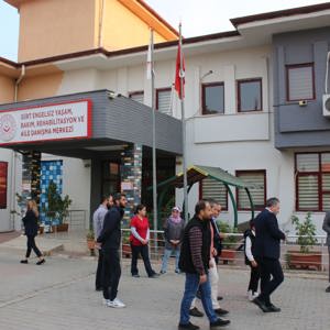 İl Müdürümüzden Engelsiz Yaşam Merkezimize Ziyaret  - fotoğraf 2