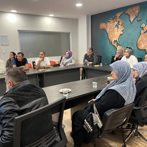 “Aile Okulu Projesi” Kapsamında Çocuk Yetiştirmede Güncel Konular Eğitimi Düzenlendi. - fotoğraf 2