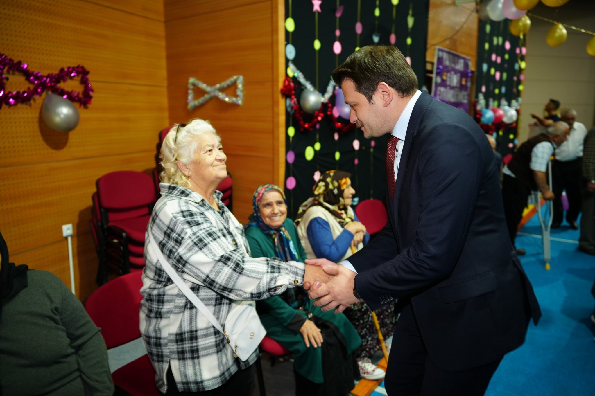 Her Daim Saygı ve Hürmetle…