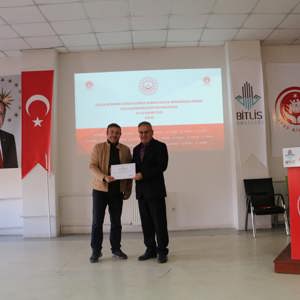 "Çocuk Koruma Hizmetlerinde Karar Destek Mekanizmalarının Güçlendirilmesi Eğitim Programı" Başarıyla Tamamlandı - fotoğraf 11