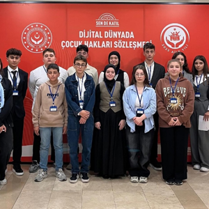 26. Ulusal Çocuk Forumu “Dijital Dünyada Çocuk Hakları” Temasıyla Trabzon’da Gerçekleştirildi - fotoğraf 3