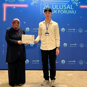26. Ulusal Çocuk Forumu “Dijital Dünyada Çocuk Hakları” Temasıyla Trabzon’da Gerçekleştirildi - fotoğraf 6