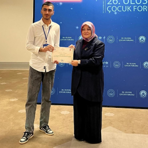 26. Ulusal Çocuk Forumu “Dijital Dünyada Çocuk Hakları” Temasıyla Trabzon’da Gerçekleştirildi - fotoğraf 7