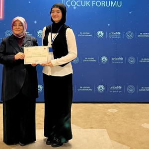 26. Ulusal Çocuk Forumu “Dijital Dünyada Çocuk Hakları” Temasıyla Trabzon’da Gerçekleştirildi - fotoğraf 24