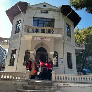 Alaşehir Sosyal Hizmet Merkezinden Dünya Çocuk Kitapları Haftasına Özel Kütüphane Ziyareti - fotoğraf 7