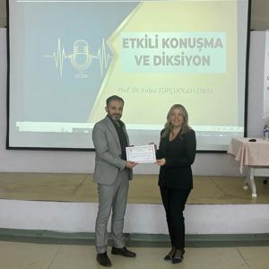 Aile Eğitim Programı Eğiticilerine “Etkili Konuşma ve Diksiyon” Eğitimi Verildi - fotoğraf 3