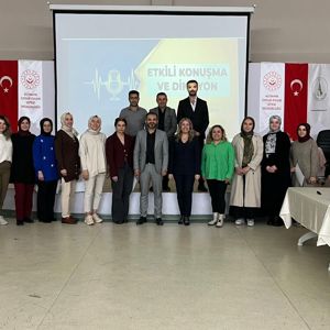 Aile Eğitim Programı Eğiticilerine “Etkili Konuşma ve Diksiyon” Eğitimi Verildi - fotoğraf 4