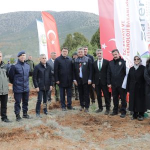 “Zafer Kalkınma Ajansı Hatıra Ormanı” Fidan Dikim Töreni Gerçekleştirildi - fotoğraf 1