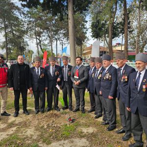 Şehitlerimizin Aziz Hatırasına 301 Fidan - fotoğraf 1