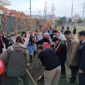 11 Kasım Milli Ağaçlandırma Günü’nde Fidanlar Gelecekle Buluştu - fotoğraf 2