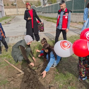 11 Kasım Milli Ağaçlandırma Günü’nde Fidanlar Gelecekle Buluştu - fotoğraf 5