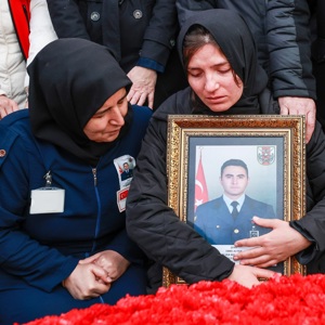 Şehidimiz Astsubay Üstçavuş Emre Altıok’a Son Görev: Samsun’da Hakk’a Uğurlandı   - fotoğraf 8