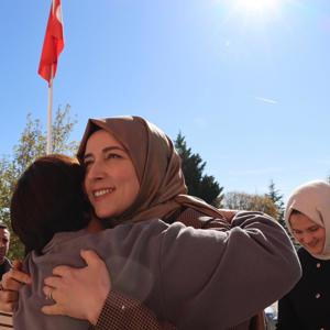 Altunhisar'da Özel Bireylere Doğum Günü Kutlaması - fotoğraf 3