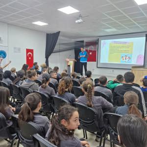 Tekkeköy Şehit Tayfun Özköse Ortaokulu’nda Ebeveyn ve Öğrencilere Yönelik Çocuk Hakları Eğitimi - fotoğraf 3