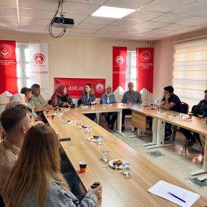 2025 Aile Yılı kapsamında, yeni evli çiftlerimiz ve tecrübeli çiftlerimiz bir araya geldi. - fotoğraf 3