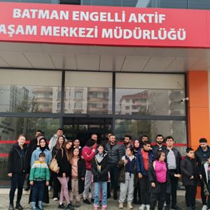 Engelli Aktif Yaşam Merkezi Müdürlüğümüzde özel gereksinimli bireylerimiz spor etkinlikleri - fotoğraf 4
