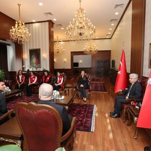 Valilikte Çocuk Hakları Buluşması ve Kurumsal Ziyaretler - fotoğraf 7