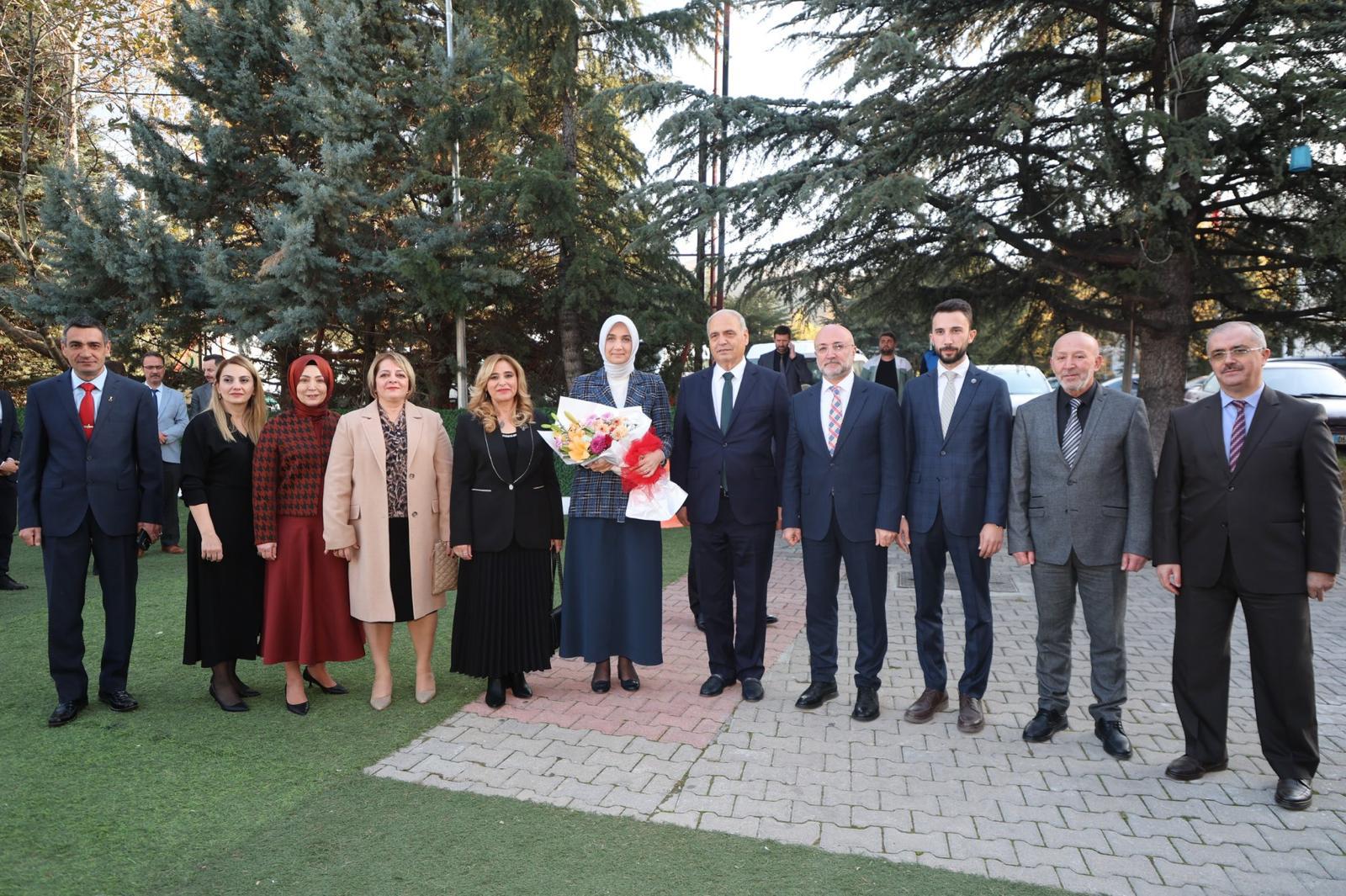 İl Müdürümüz Sayın Bilal Erdoğan 2025 Aile Yılı kapsamında İsmail Koç ile Gül Kayğın'ın Düğüne Merasimine Katıldı