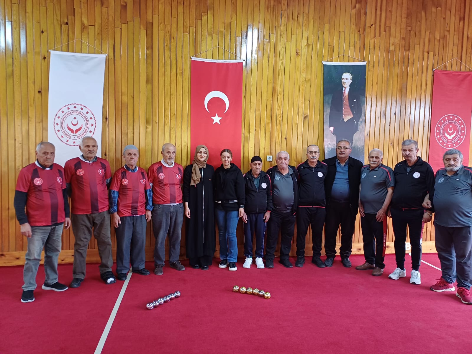 Bocce maçı için Tokat Zile Huzurevi'nin kıymetli  büyüklerini ağırladık.