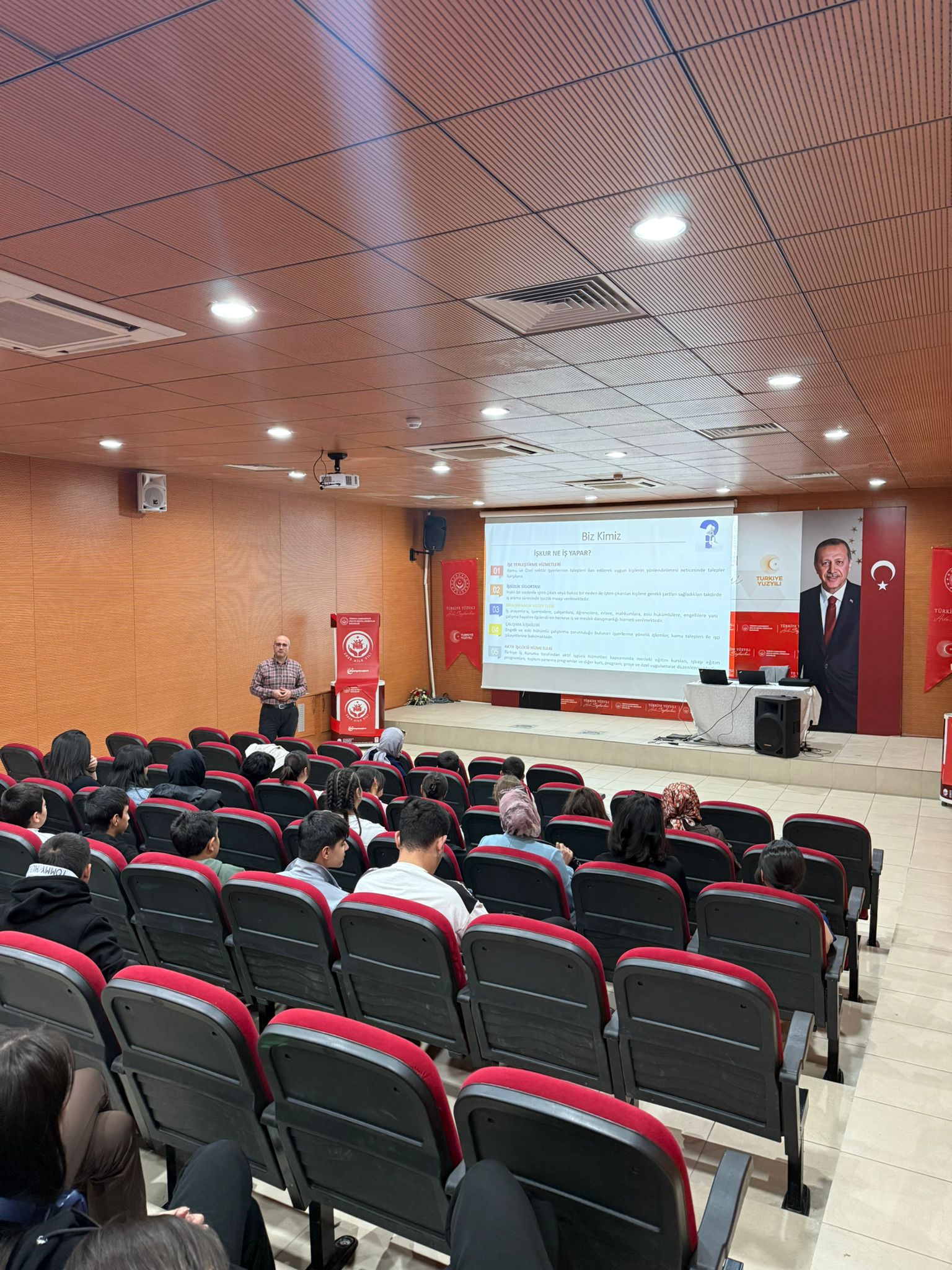 Çocuk Evleri Koordinasyon Merkezimiz tarafından eğitim.