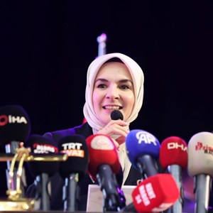 Bakanımız Göktaş, Kadim Değerlerden Modern Yaklaşımlara Türk Dünyasında Kadın ve Aile Sempozyumu'nda konuştu - fotoğraf 3