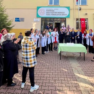 📌 Özel Bireylerimizden Renkli Öğretmenler Günü Kutlaması 🎉👩‍🏫 - fotoğraf 3